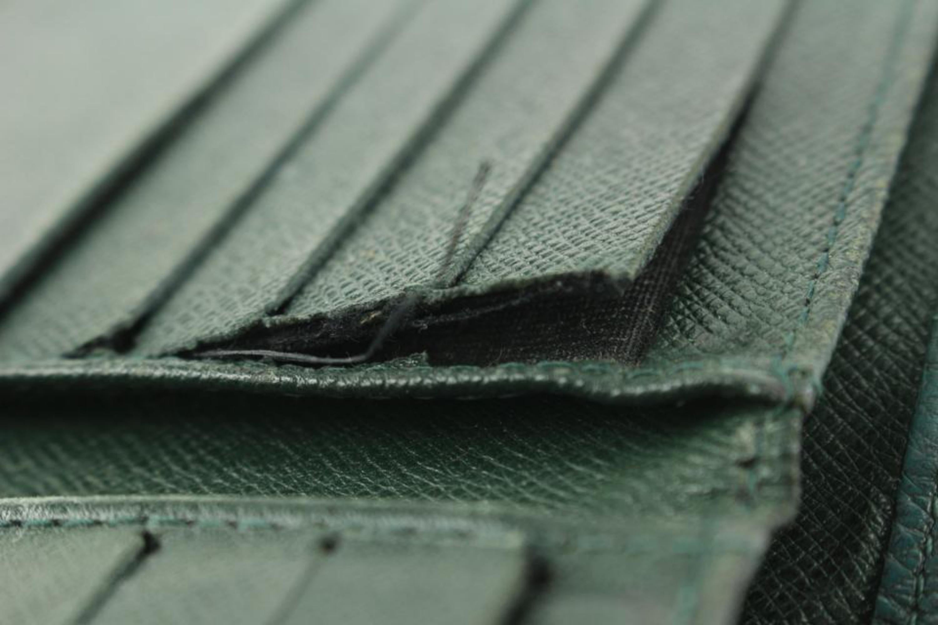 Louis Vuitton Green Taiga Leather Bifold Men's Wallet Marco Florin Slender 5LV11 5