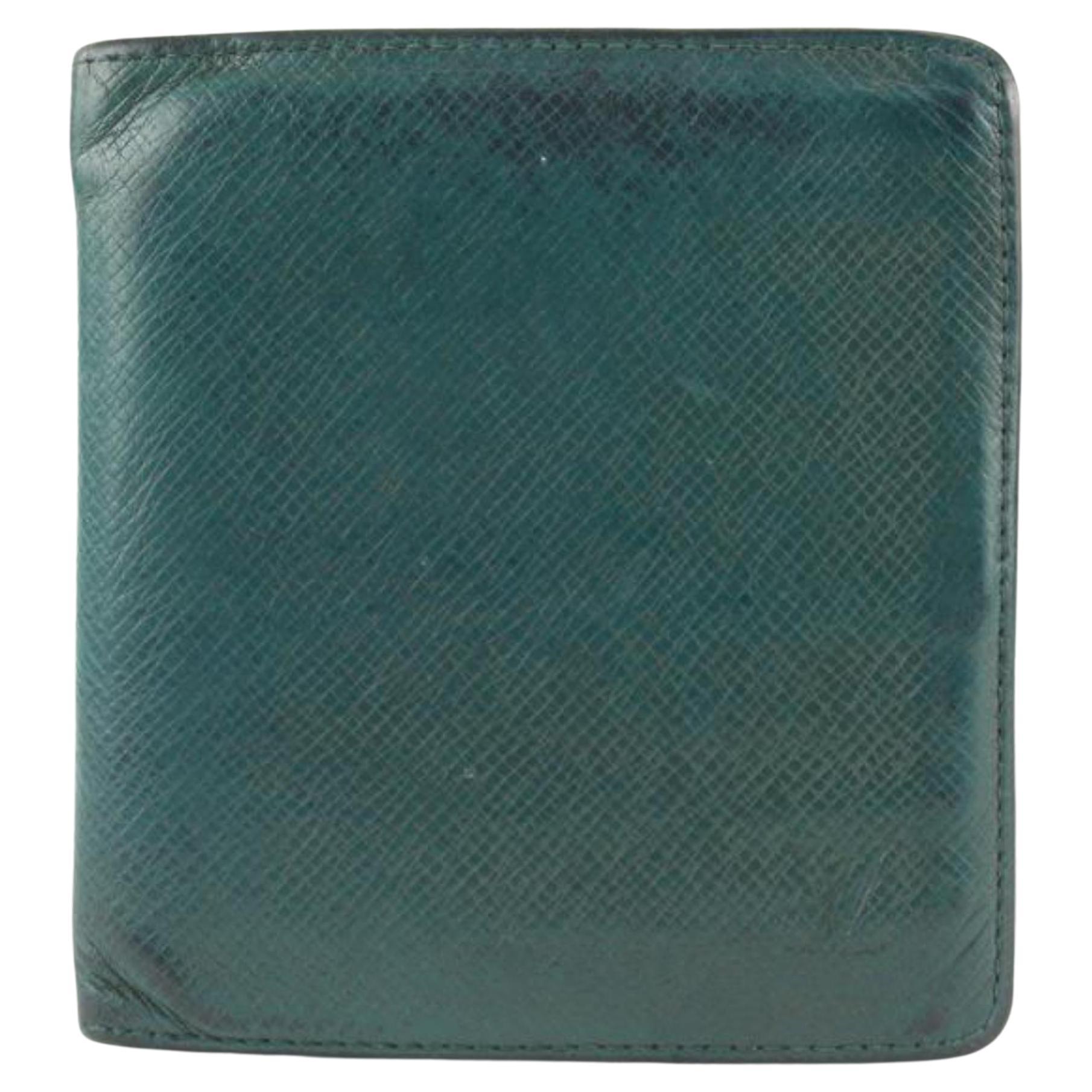 LOUIS VUITTON Porte Billets 3 Voler Wallet Taiga Leather Green M30424