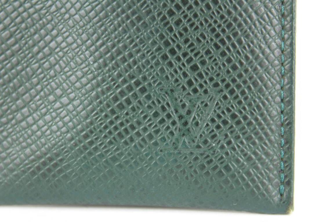 Louis Vuitton Green Taiga Leather Card Holder 15lvs1231 4