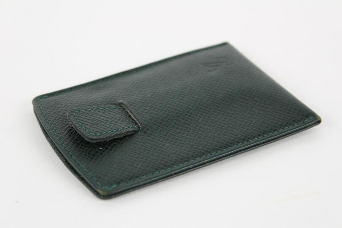 Black Louis Vuitton Green Taiga Leather Card Holder 15lvs1231