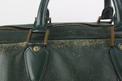 Louis Vuitton Green Taiga Leather Kendall PM with Strap 10lv1108