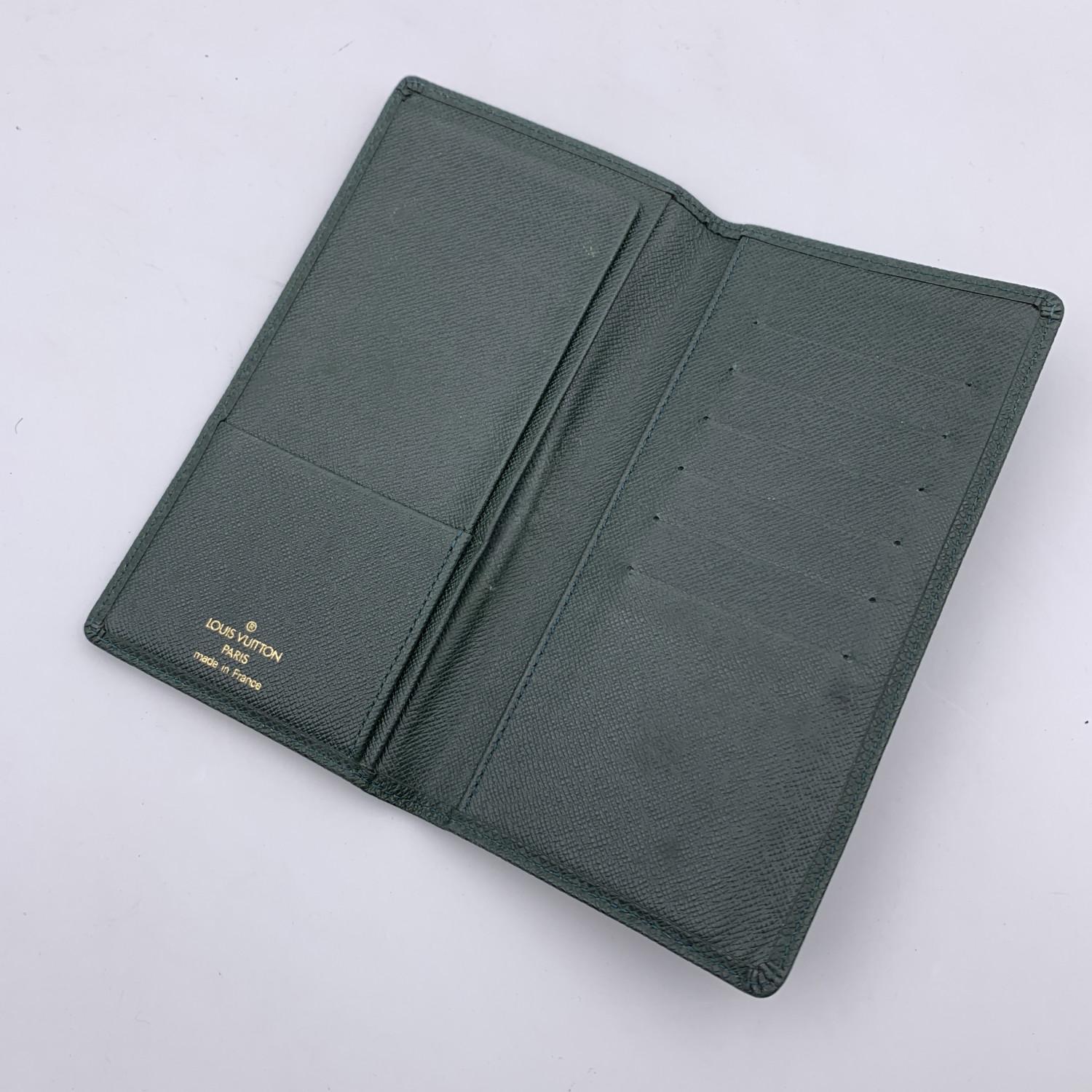Black Louis Vuitton Green Taiga Leather Porte Chequier Checkbook Wallet