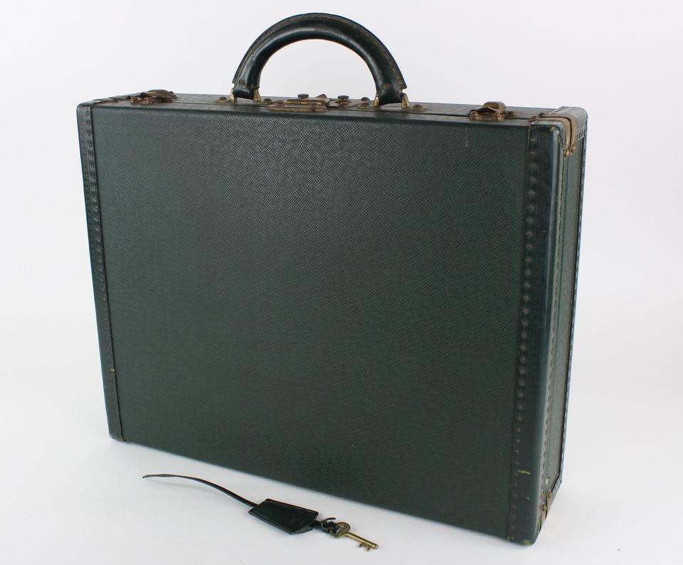 Louis Vuitton Green Taiga Leather President Attache Briefcase 1lvs1231




