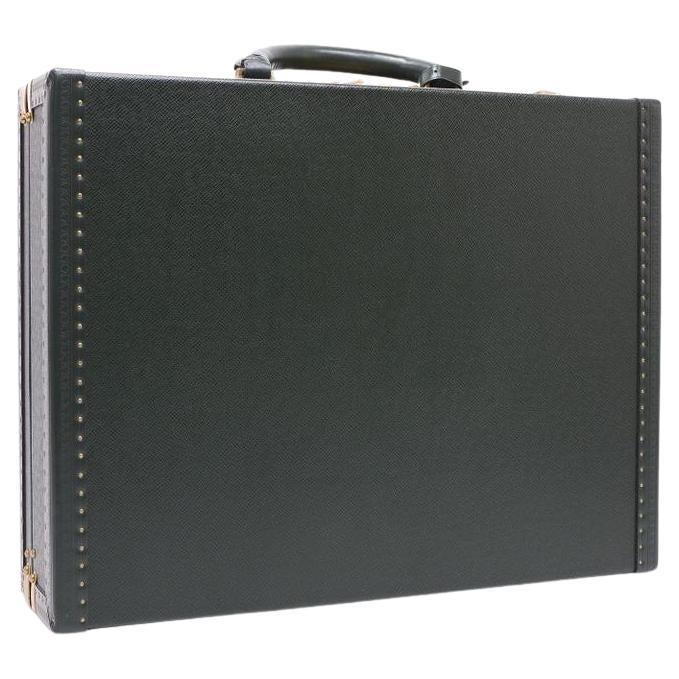 Louis Vuitton Green Taiga Leather President Attache Briefcase 3lva121 en vente