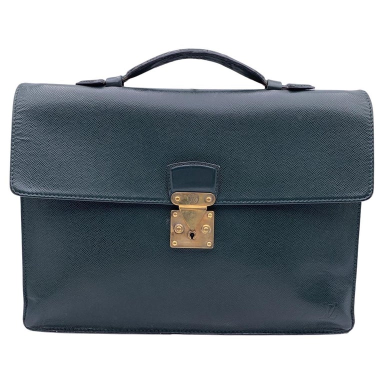Louis Vuitton Green Taiga Leather Robusto 1 Compartment Briefcase For Sale  at 1stDibs
