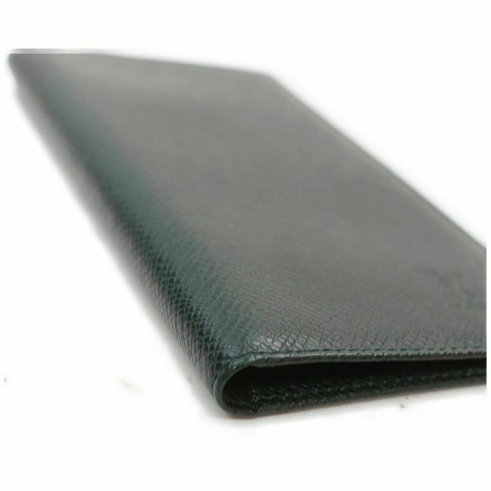 Louis Vuitton Green Taiga Long Wallet Diary Cover Agenda 860975 1