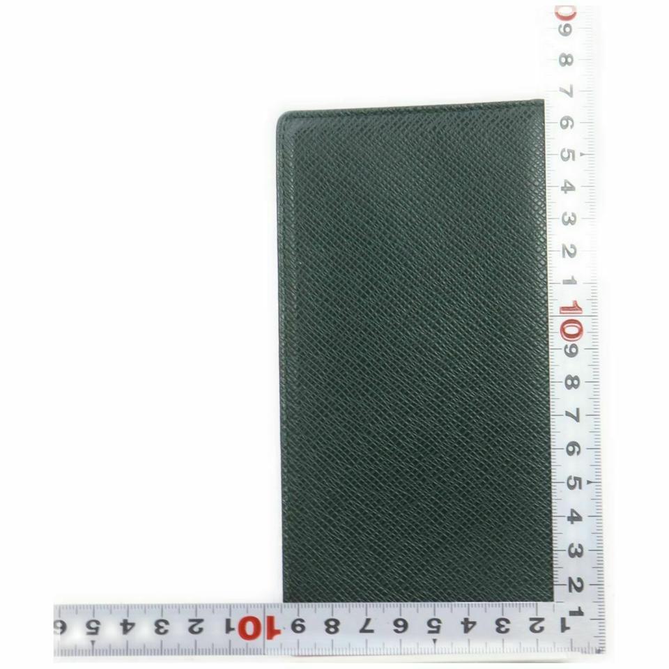 Louis Vuitton Green Taiga Long Wallet Diary Cover Agenda 860975 4