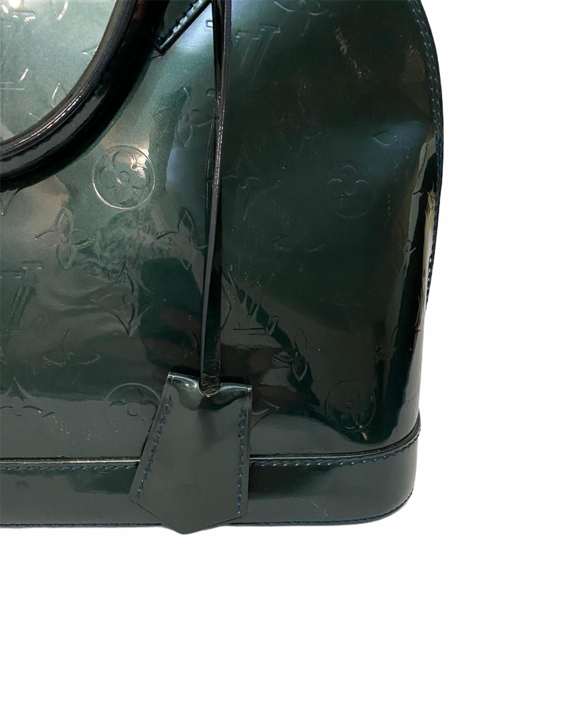 Grüne Vernice Alma MM Tasche von Louis Vuitton 1