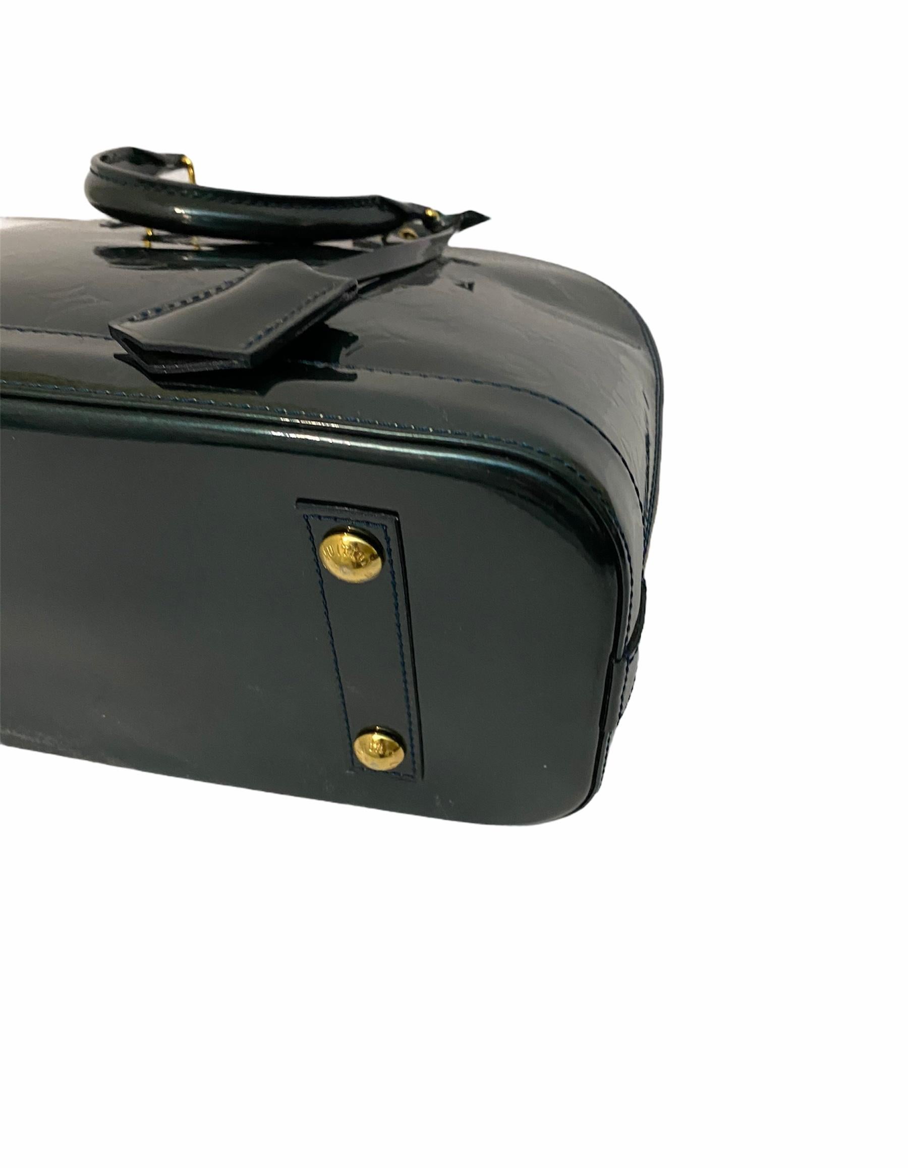 Grüne Vernice Alma MM Tasche von Louis Vuitton 2