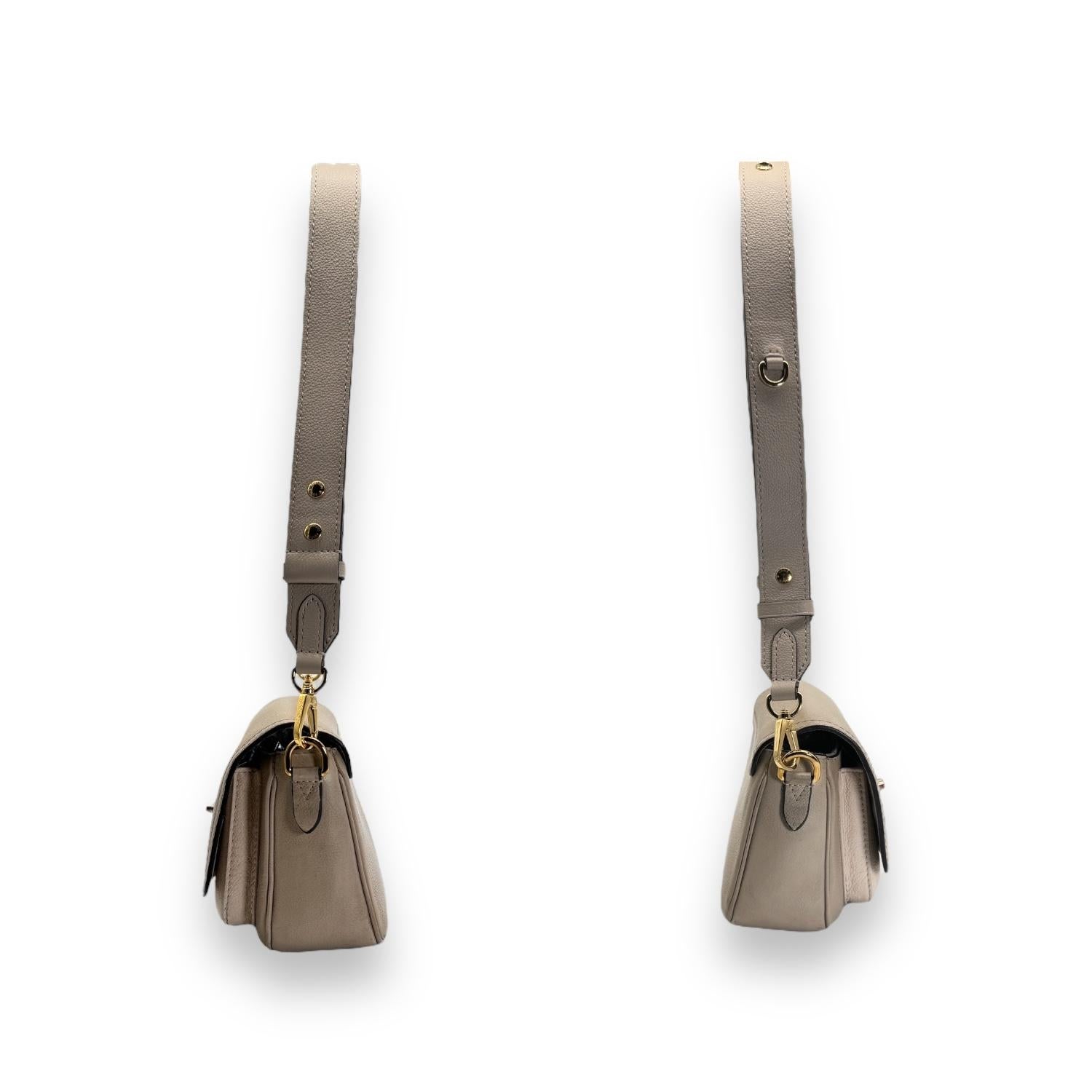Women's Louis Vuitton Greige Calfskin Lockme Chain Crossbody For Sale