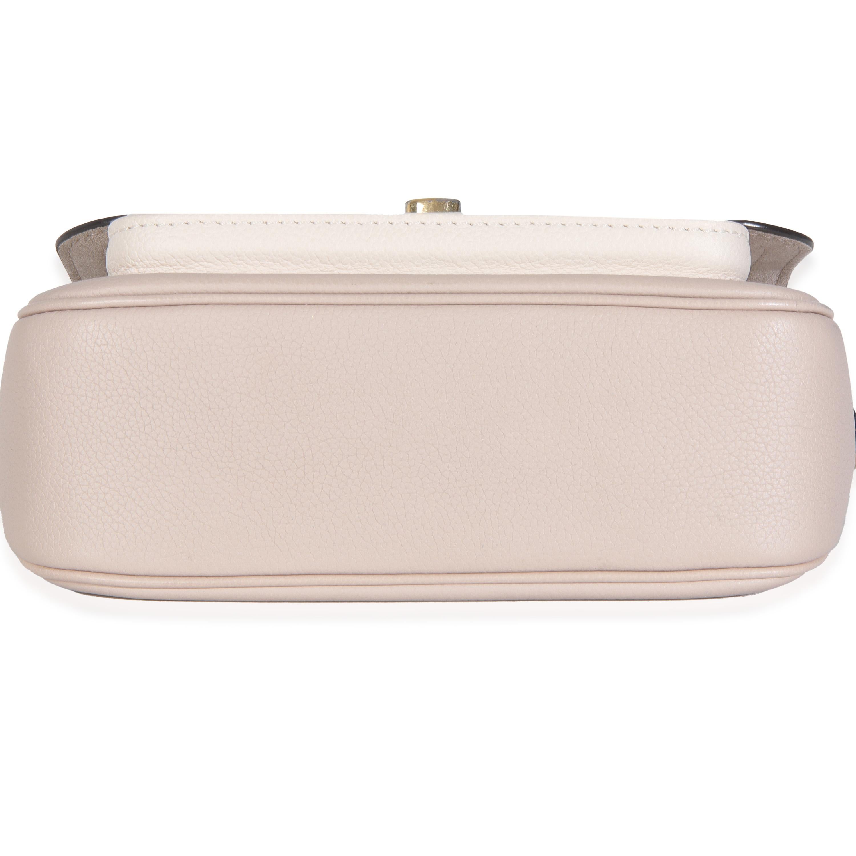 Louis Vuitton Greige Genarbtes Kalbsleder Lockme Tender im Angebot 1