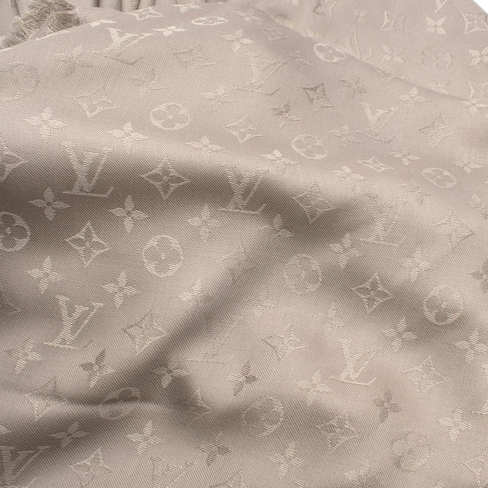 Beige Scialle Monogram Louis Vuitton in misto lana e seta color beige