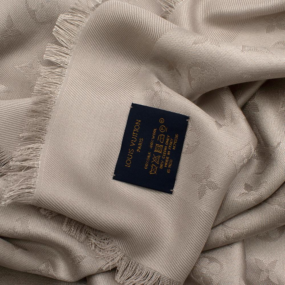 Louis Vuitton Greige Silk & Wool Blend Monogram Shawl  In New Condition In London, GB