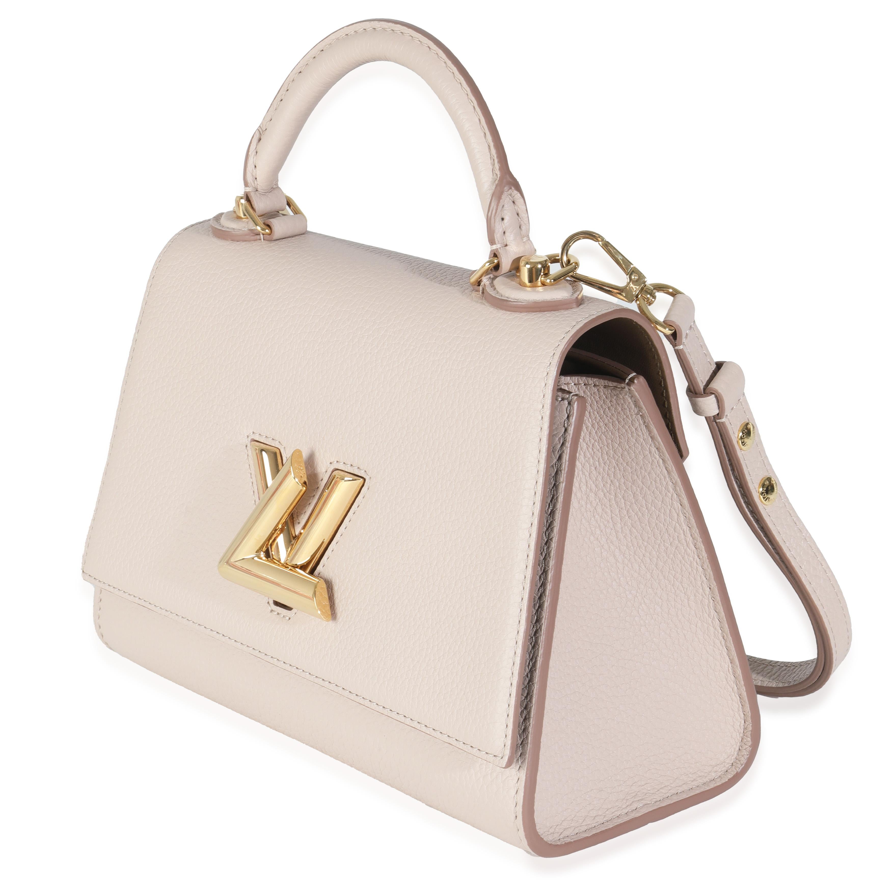 Louis Vuitton Greige Taurillon Twist One Handle PM, Taurillon Twist im Zustand „Hervorragend“ im Angebot in New York, NY