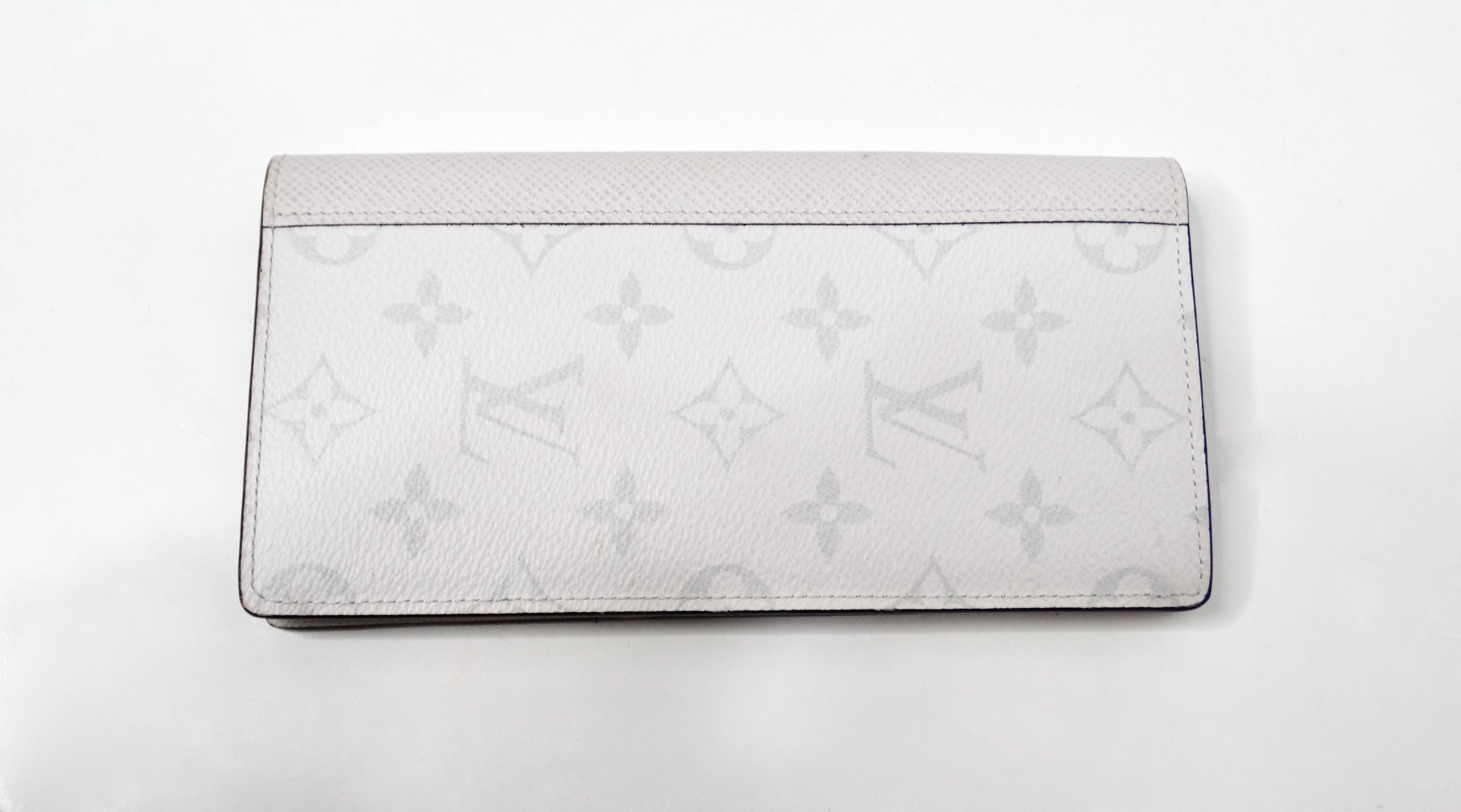 Louis Vuitton Grey Brazza Monogram Canvas Leather Wallet For Sale 4