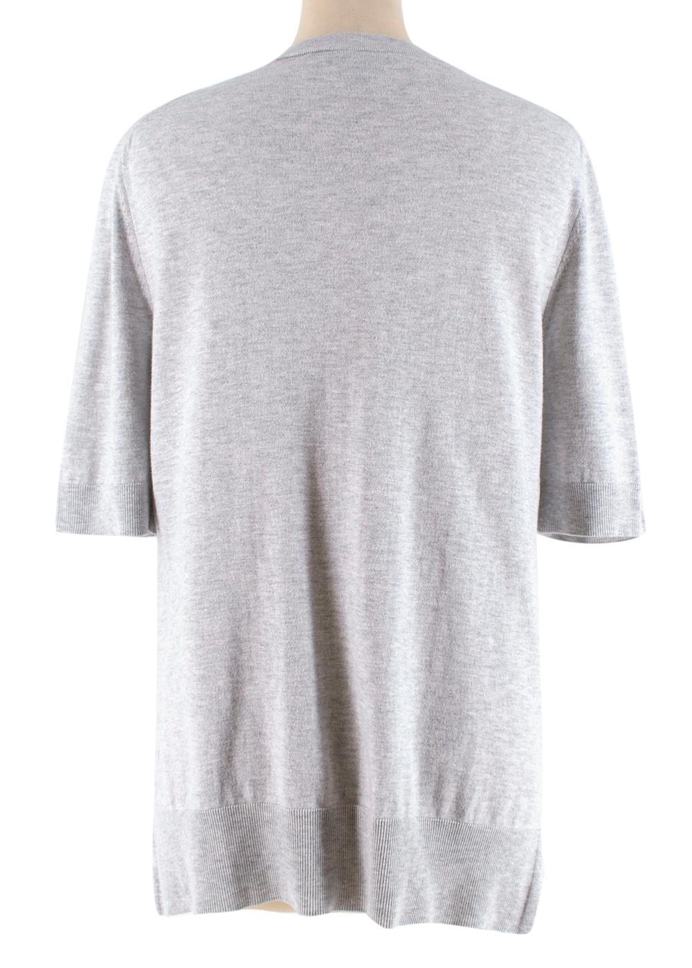 grey short sleeve sweater