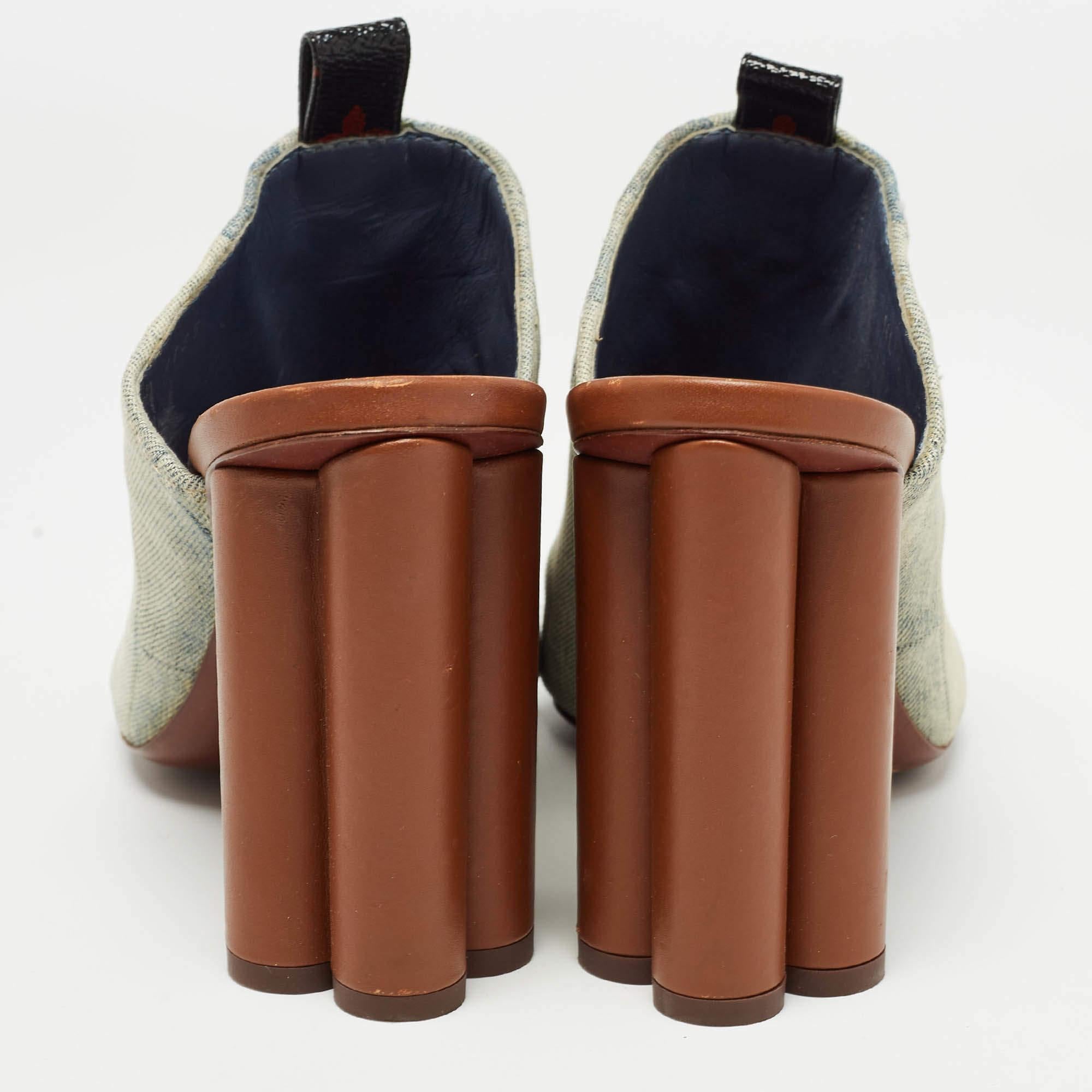 Women's Louis Vuitton Grey Denim Mules Size 38