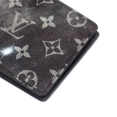 Louis Vuitton Grey Galaxy Monogram Canvas Multiple Bifold Wallet For Sale  at 1stDibs | louis vuitton galaxy wallet, lv galaxy wallet, louis vuitton  multiple wallet monogram galaxy black/grey multicolor