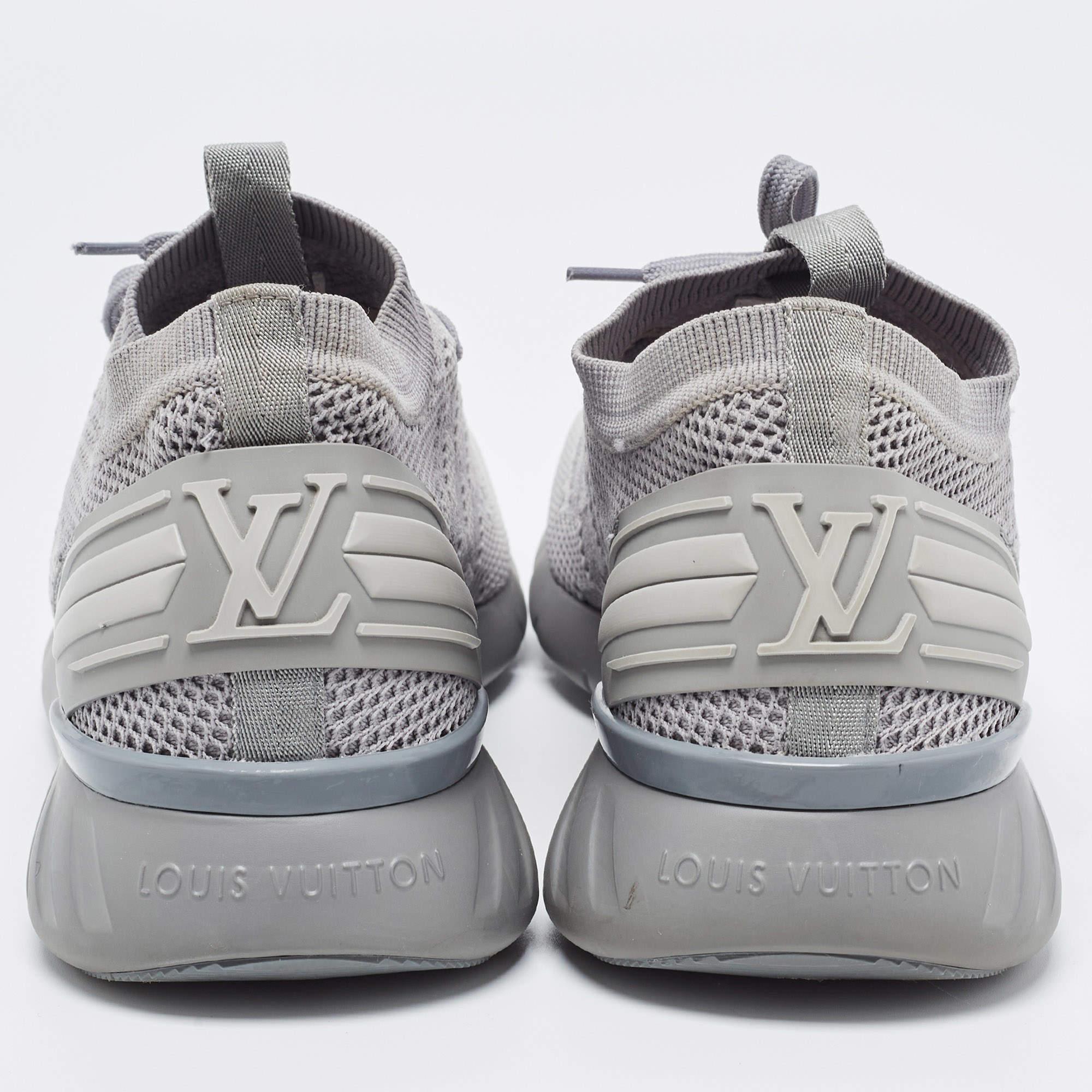 Men's Louis Vuitton Grey Knit Fabric Fastlane Sneakers