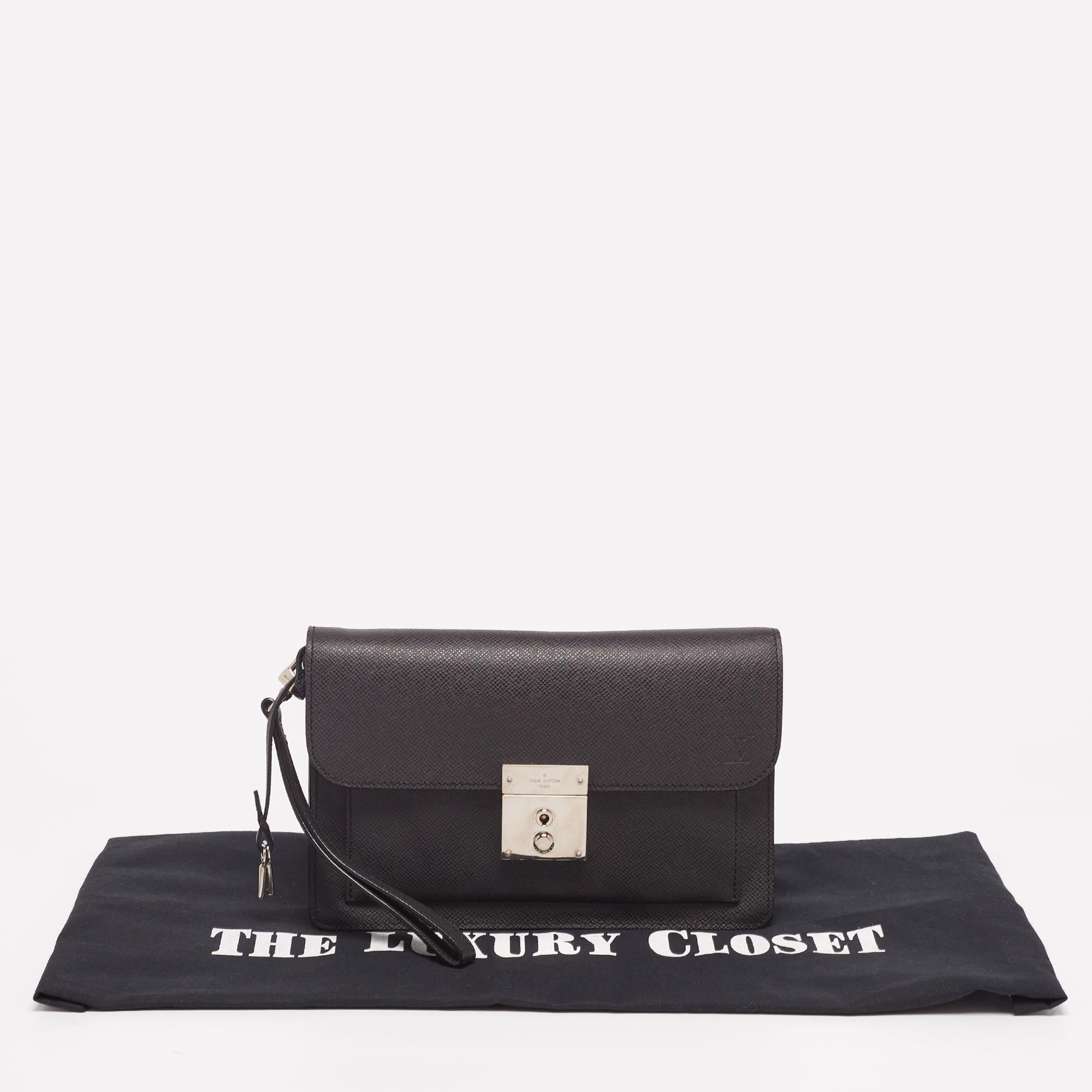 Louis Vuitton Grey Leather Neo Belaia Clutch 2