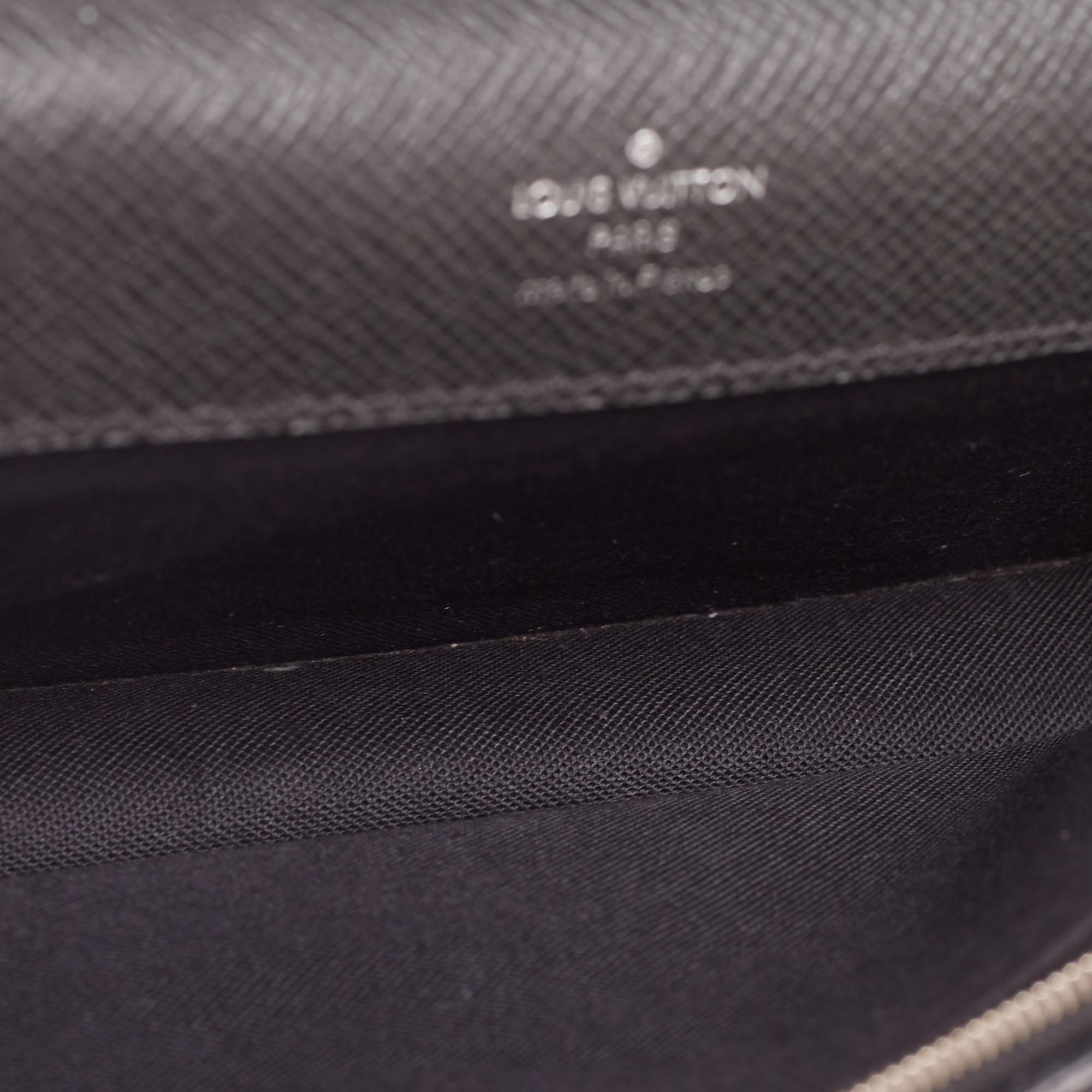Louis Vuitton Grey Leather Neo Belaia Clutch 3