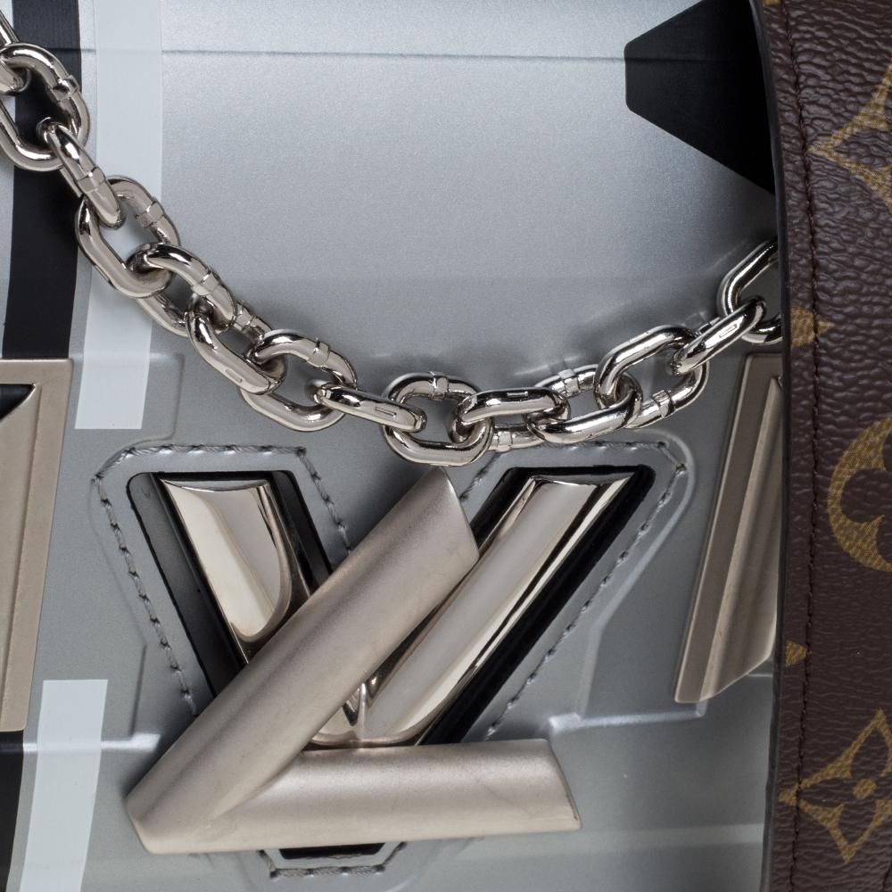 Louis Vuitton Grey Leather Space Argent Twist PM Bag In Good Condition In Dubai, Al Qouz 2