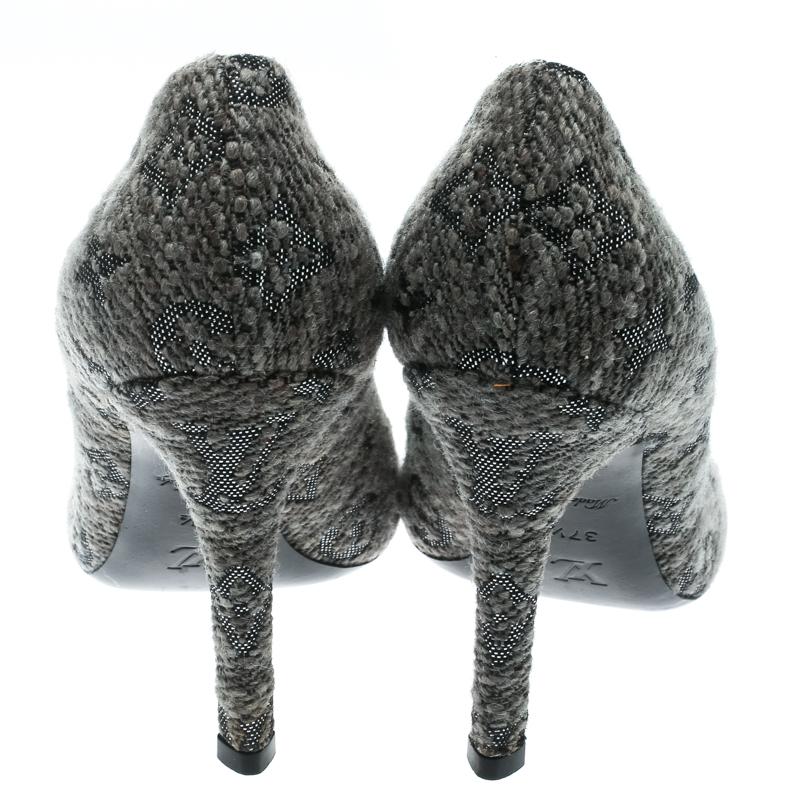 Louis Vuitton Grey Monogram Fabric With Suede Bow Cap Toe Pumps 37.5 2