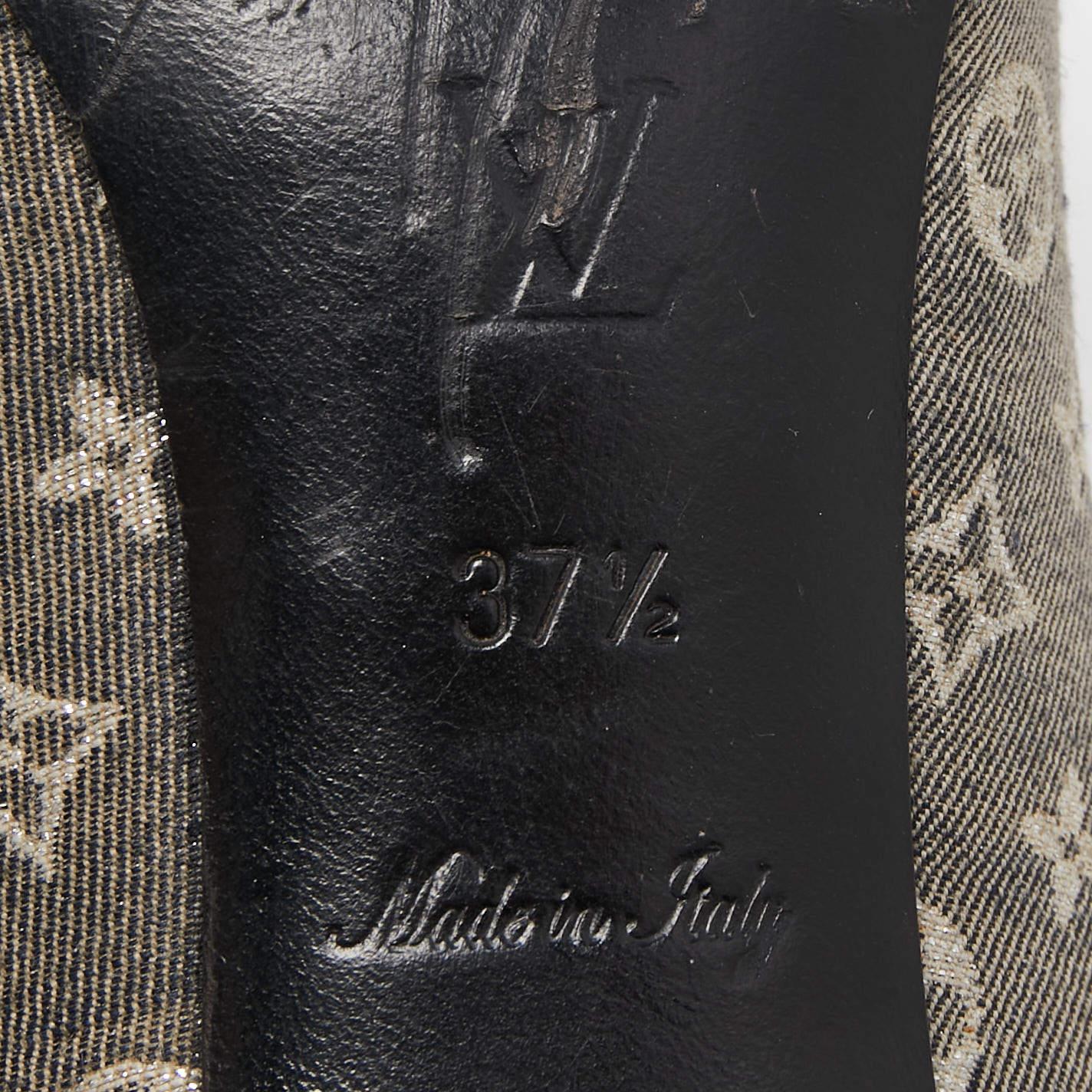 Louis Vuitton Grey Monogram Idylle Canvas and Leather Cap Toe Pumps Size 37.5 For Sale 1