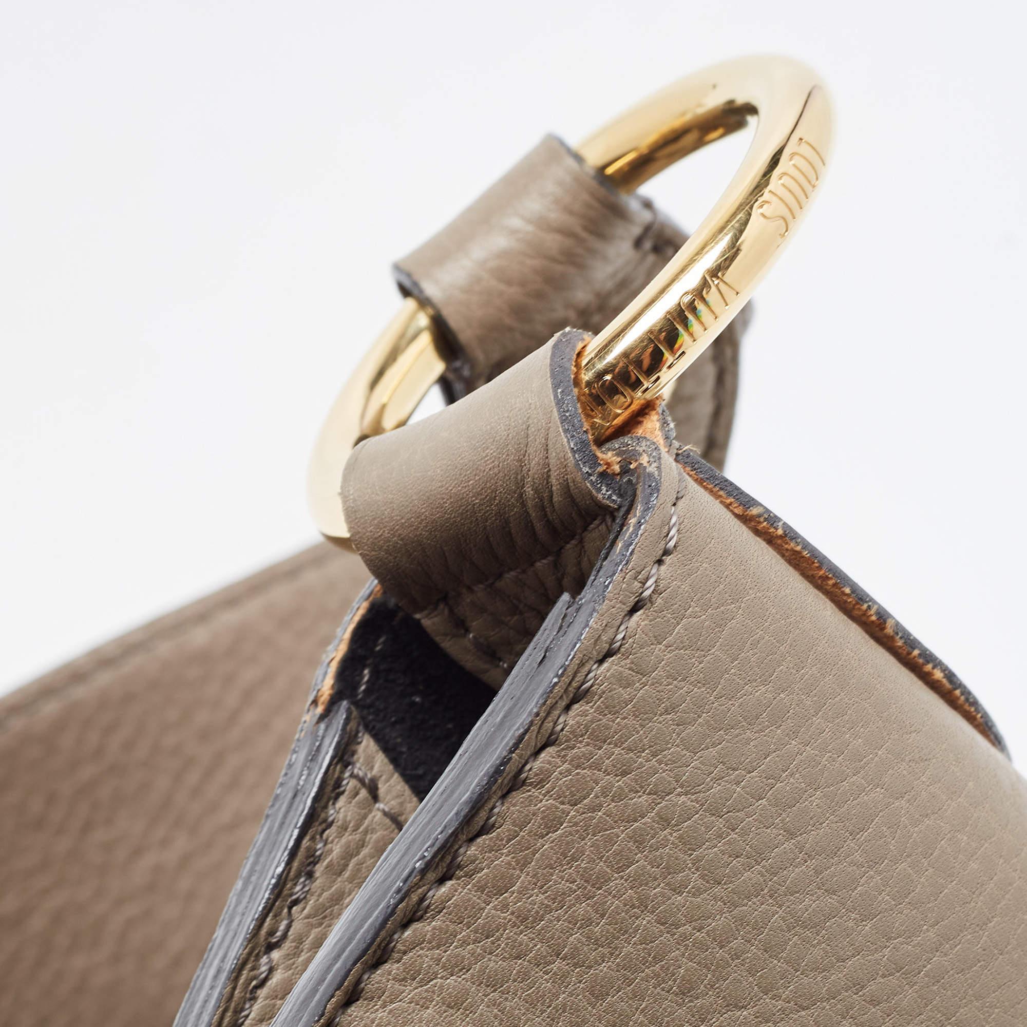 Louis Vuitton Grey Monogram Mahina Leather Solar PM Bag For Sale 7