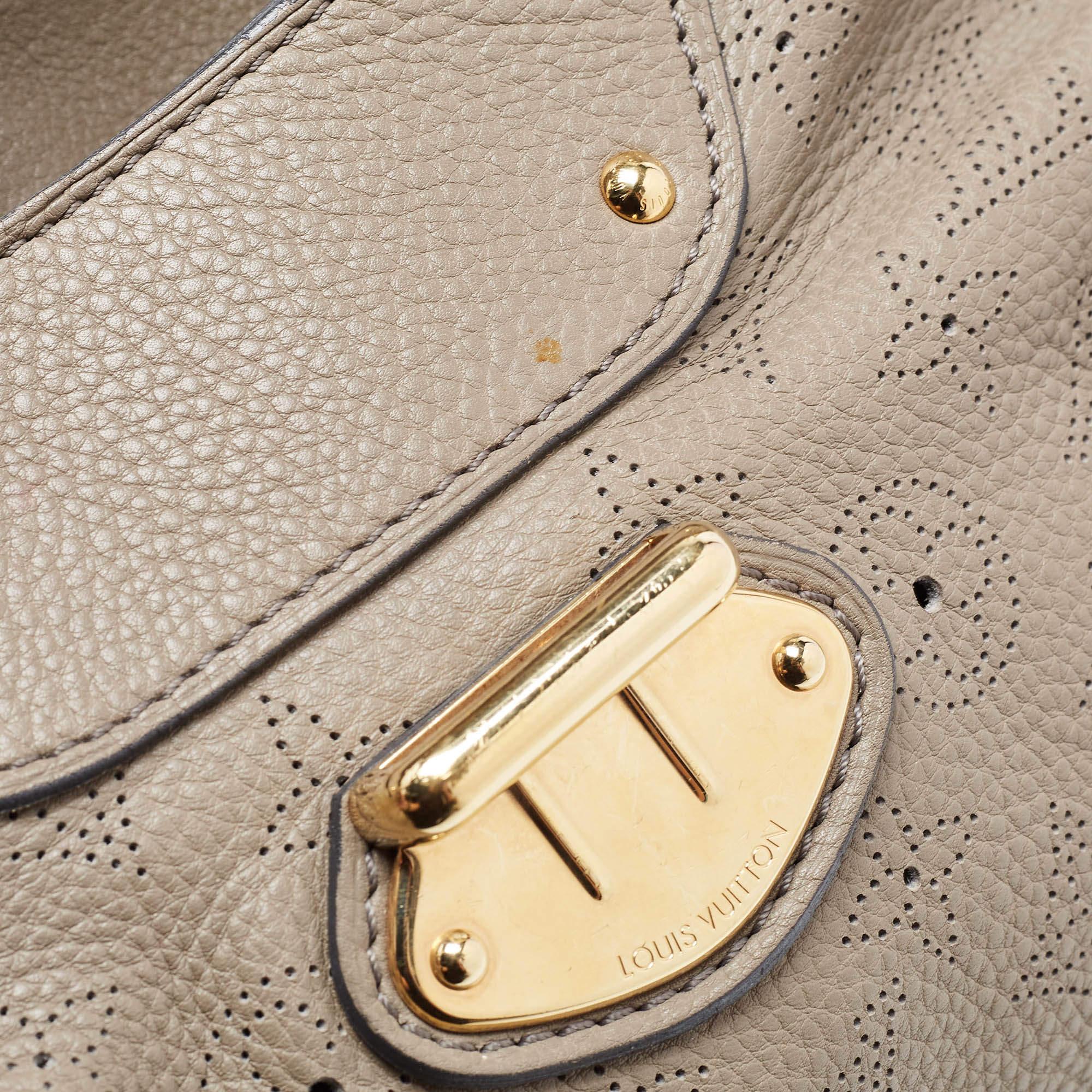Louis Vuitton Grey Monogram Mahina Leather Solar PM Bag For Sale 11