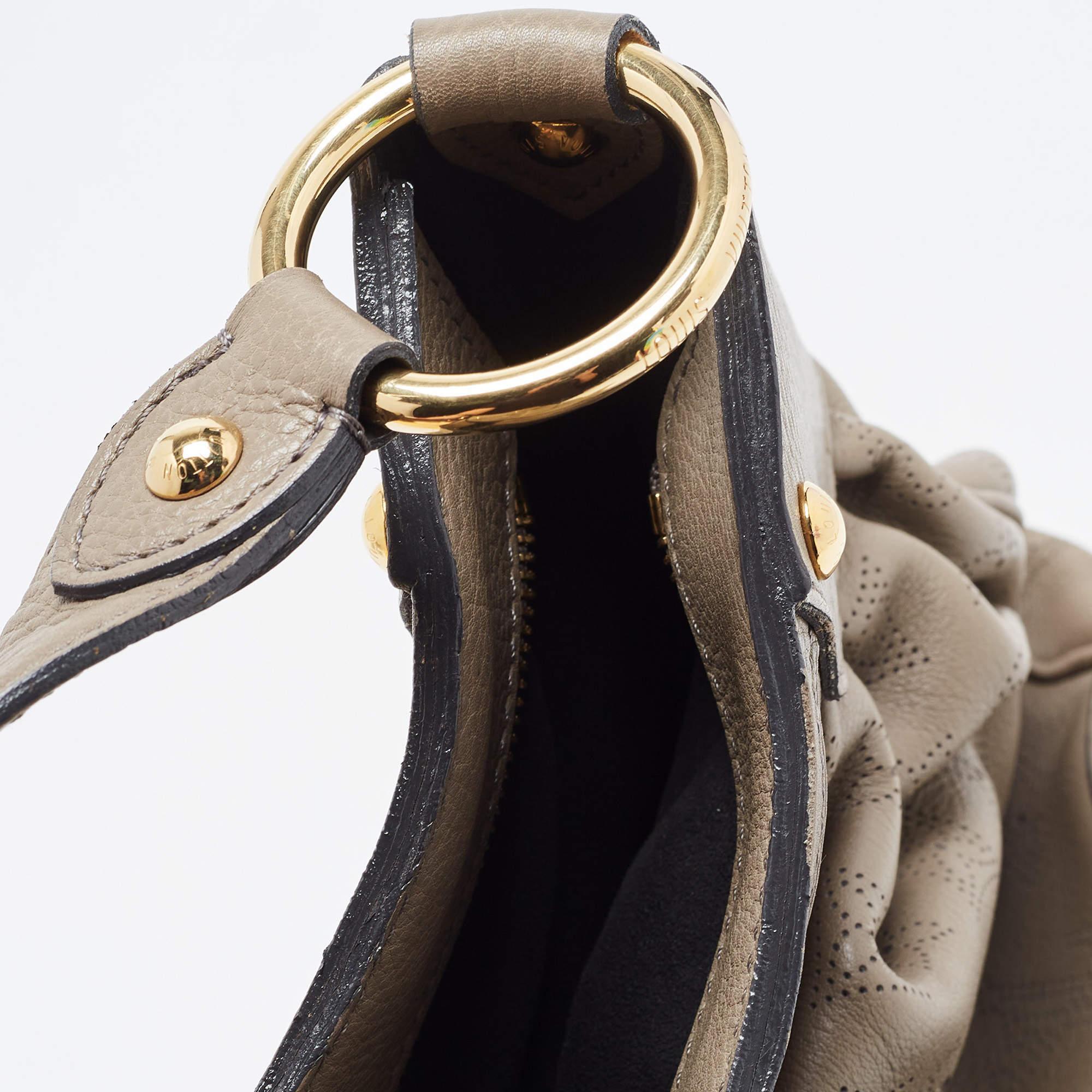 Louis Vuitton Grey Monogram Mahina Leather Solar PM Bag For Sale 4