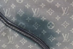 Louis Vuitton Grey Monogram Mini Lin Manon MM Hobo Idylle Artsy s214lv76