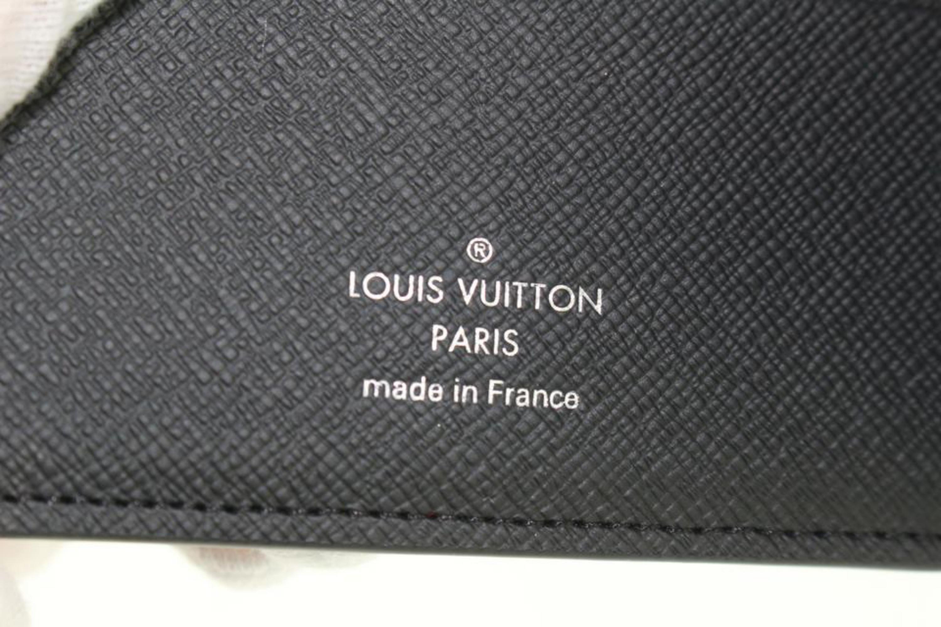 Women's Louis Vuitton Grey Multiple (Runway) Rare Galaxy Monogram 4lz1106 Wallet For Sale