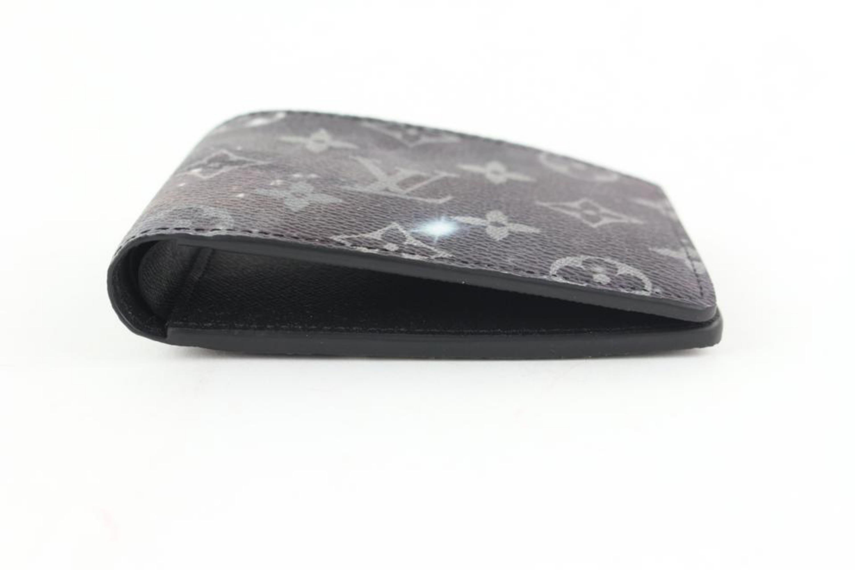 Louis Vuitton Grey Multiple (Runway) Rare Galaxy Monogram 4lz1106 Wallet For Sale 4