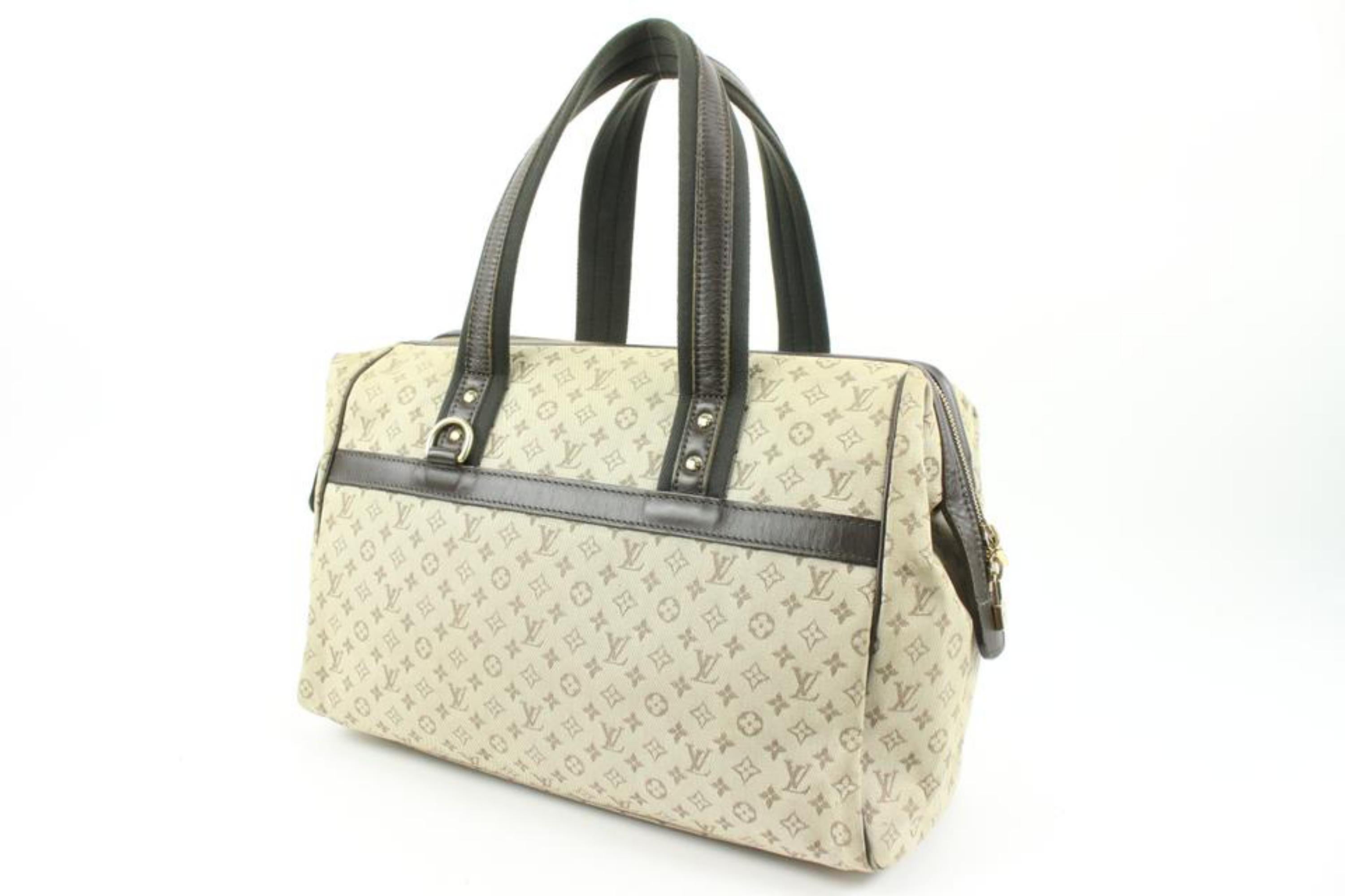 Louis Vuitton Grey Olive Monogram Mini Lin Josephine GM Speedy Boston 118lv29
Date Code/Serial Number: SR0061
Made In: France
Measurements: Length:  14