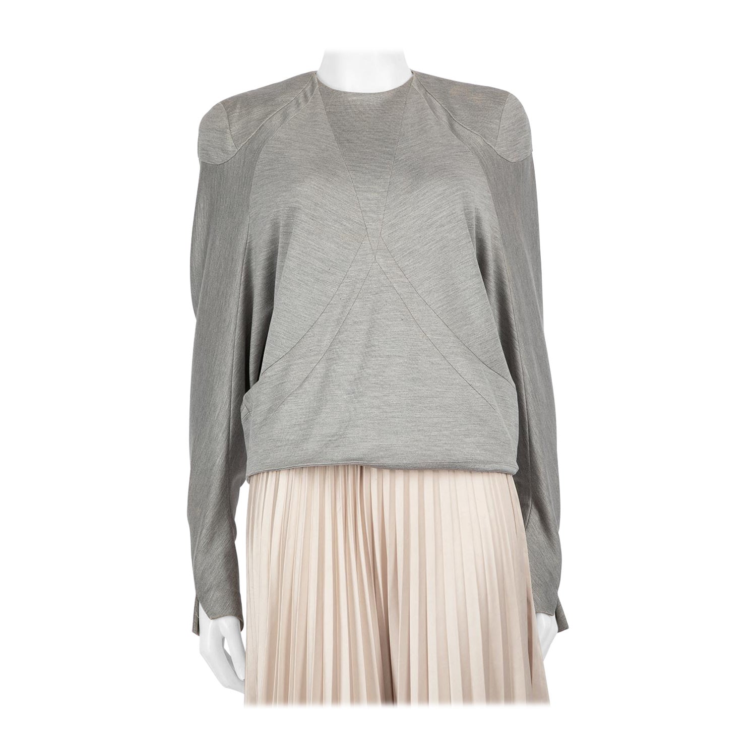 Camiseta acolchada con hombros de seda gris Louis Vuitton Talla S