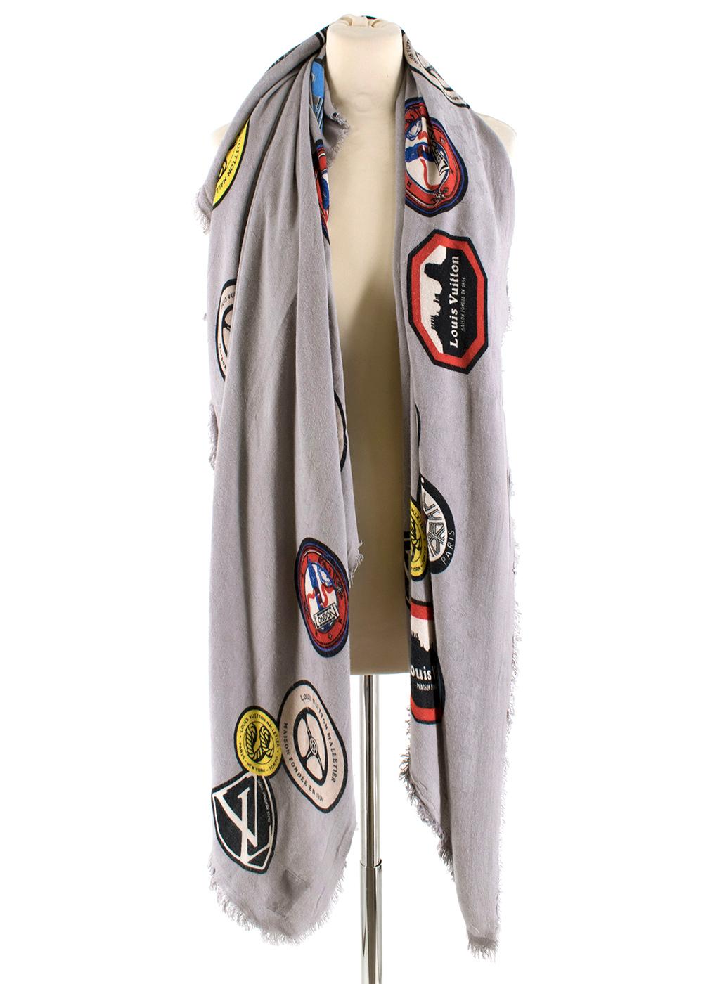 Louis Vuitton Grey Silk & Wool Limited Edition World Tour Scarf For Sale 4