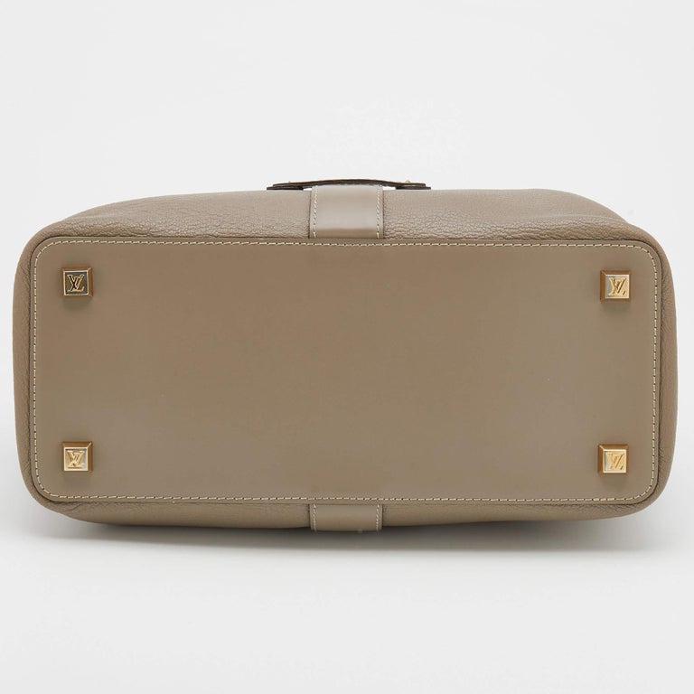 Louis Vuitton Grey Suhali Leather L'Ingenieux PM Bag For Sale at 1stDibs