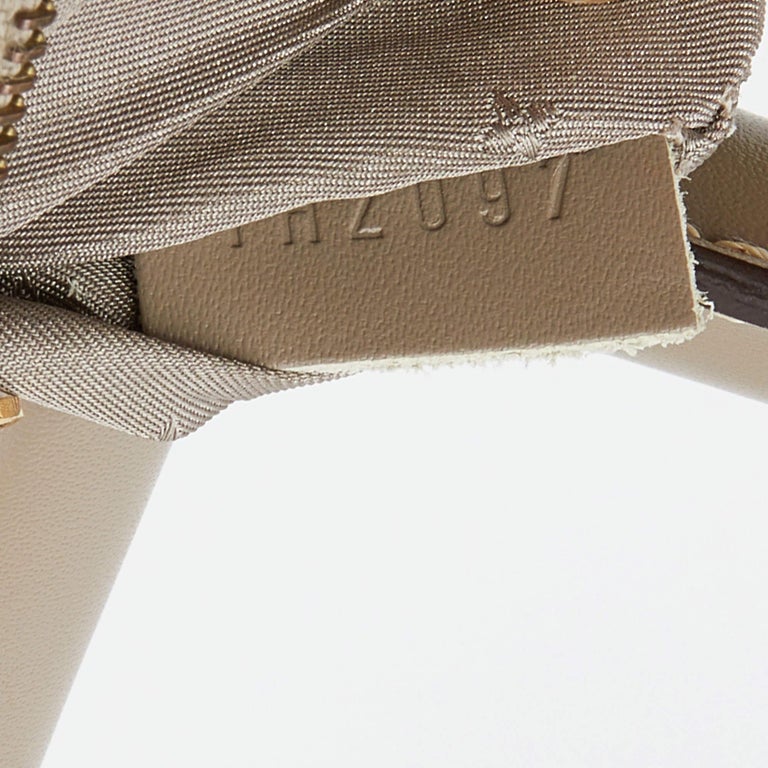 Louis Vuitton Grey Suhali Leather L'Ingenieux PM Bag For Sale 4