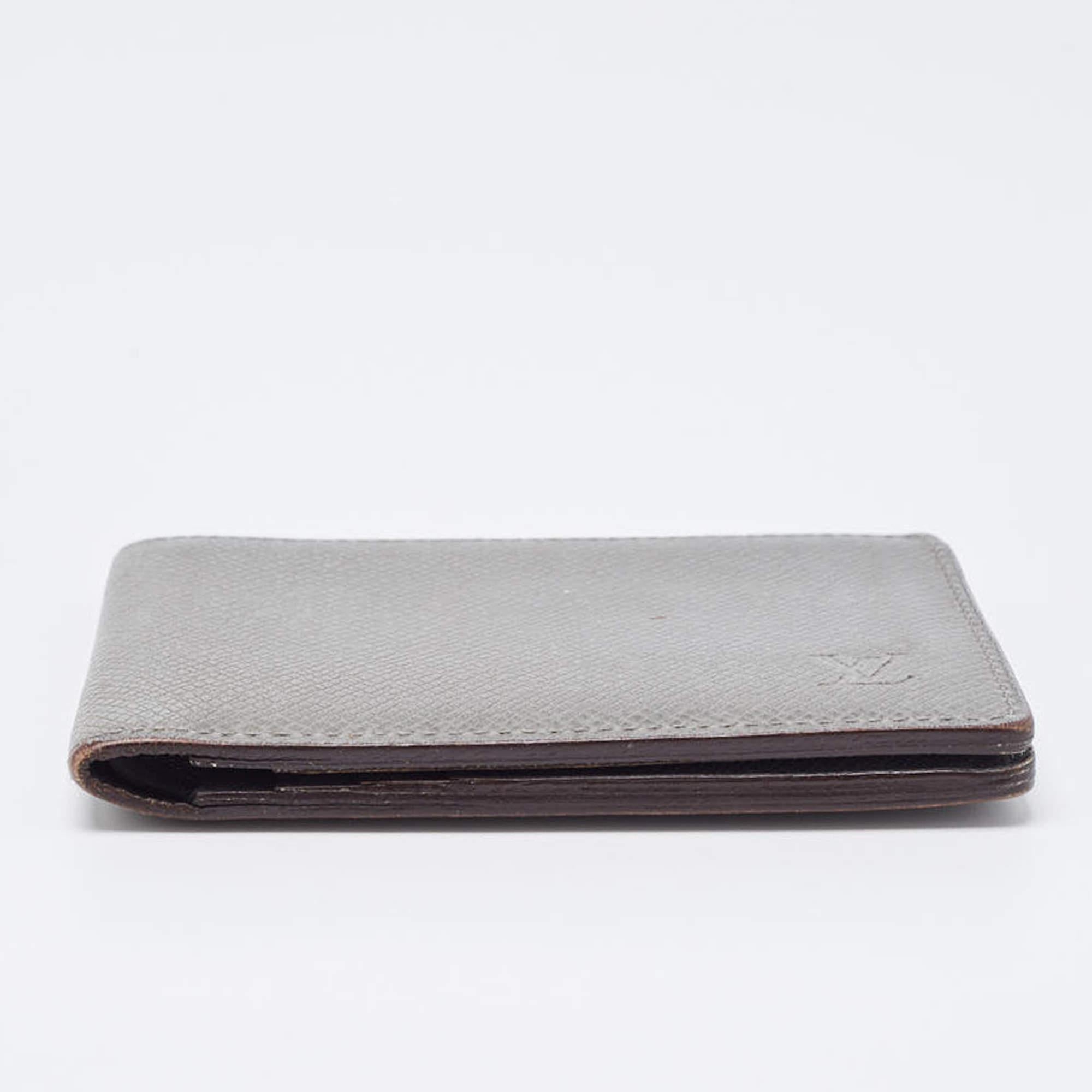 Women's Louis Vuitton Grey Taiga Leather Bifold Wallet