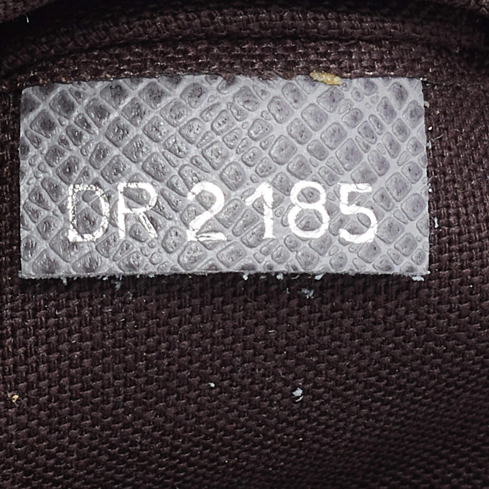 Louis Vuitton Grey Taiga Leather Grigori PM Messenger Bag 4