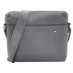 Louis Vuitton Borsa messenger in pelle Grigori PM grigio Taiga