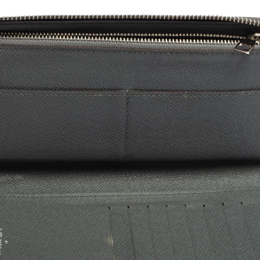 Portafoglio Zippy Louis Vuitton in pelle grigia Taiga 5