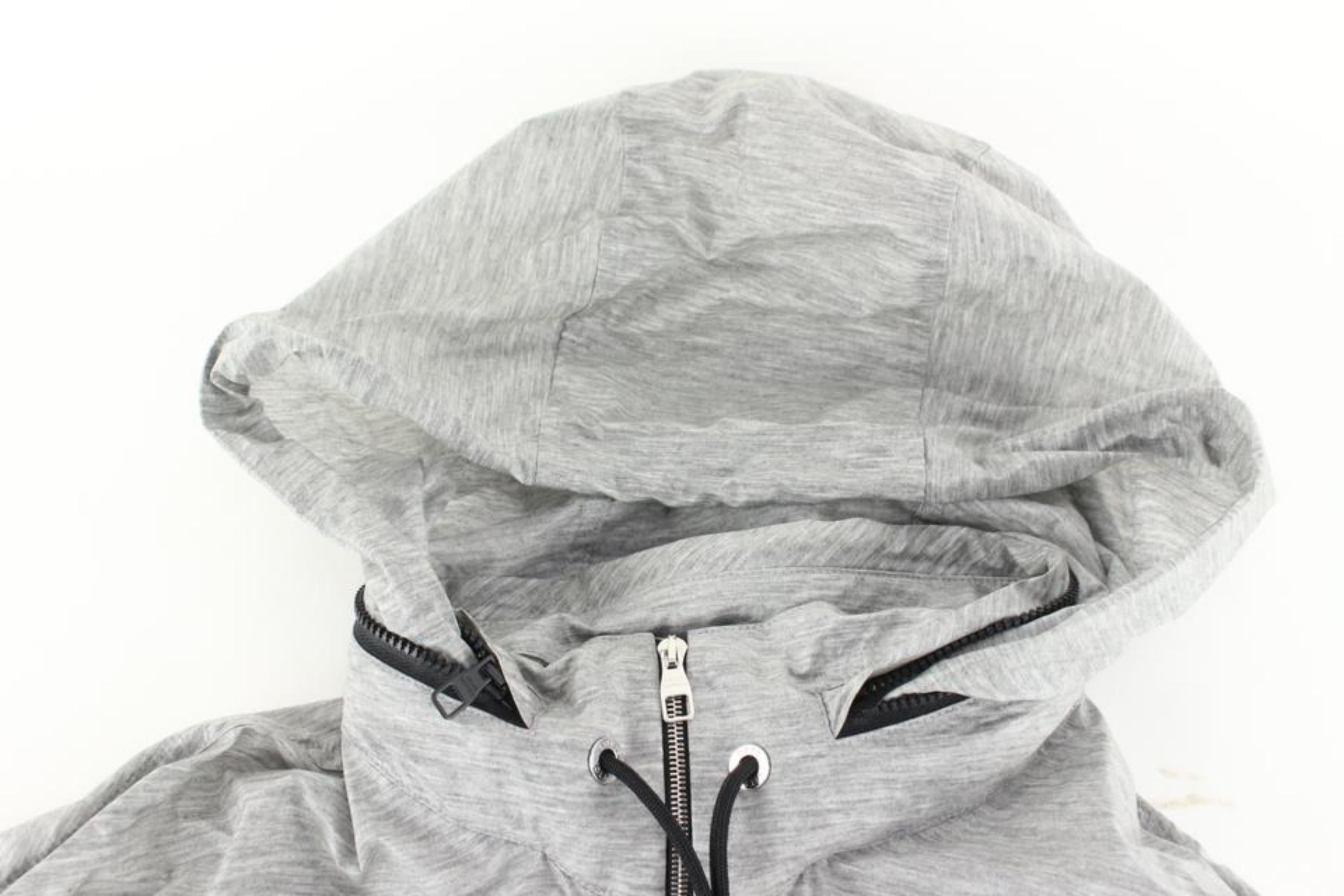 lv windbreaker grey