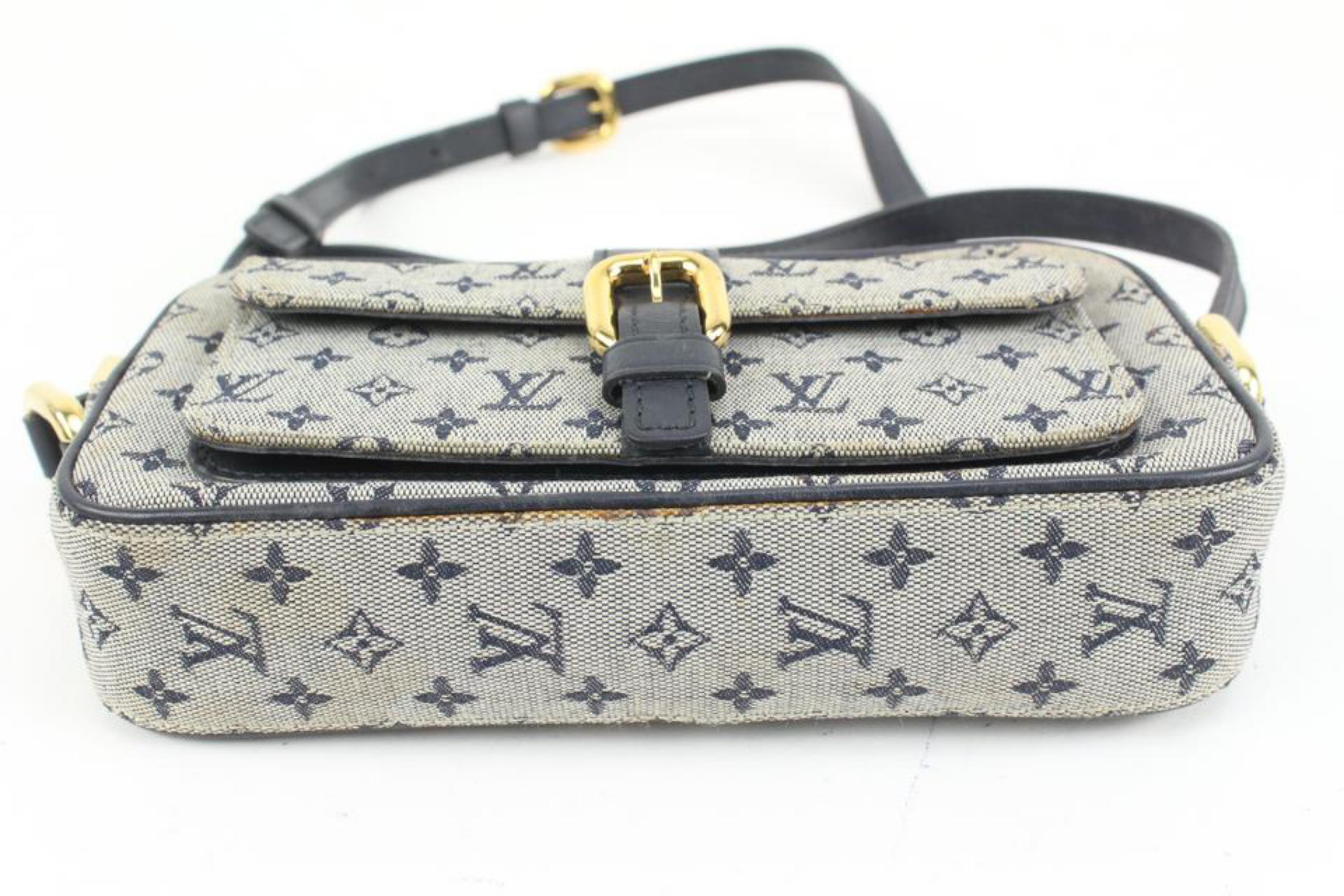 Louis Vuitton Grey x Navy Monogram Mini Lin Juliette MM Crossbody Bag 83lz418s
Date Code/Serial Number: TH1022
Made In: France
Measurements: Length:  8.2