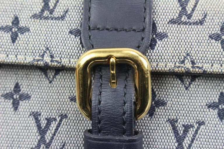 Louis Vuitton Grey x Navy Monogram Mini Lin Juliette MM Crossbody Bag  83lz418s For Sale at 1stDibs