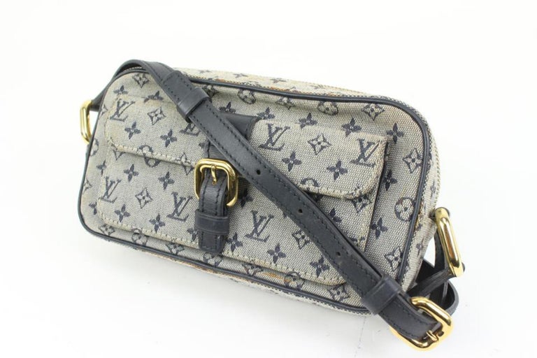 Louis Vuitton Grey x Navy Monogram Mini Lin Juliette MM Crossbody Bag  83lz418s For Sale at 1stDibs