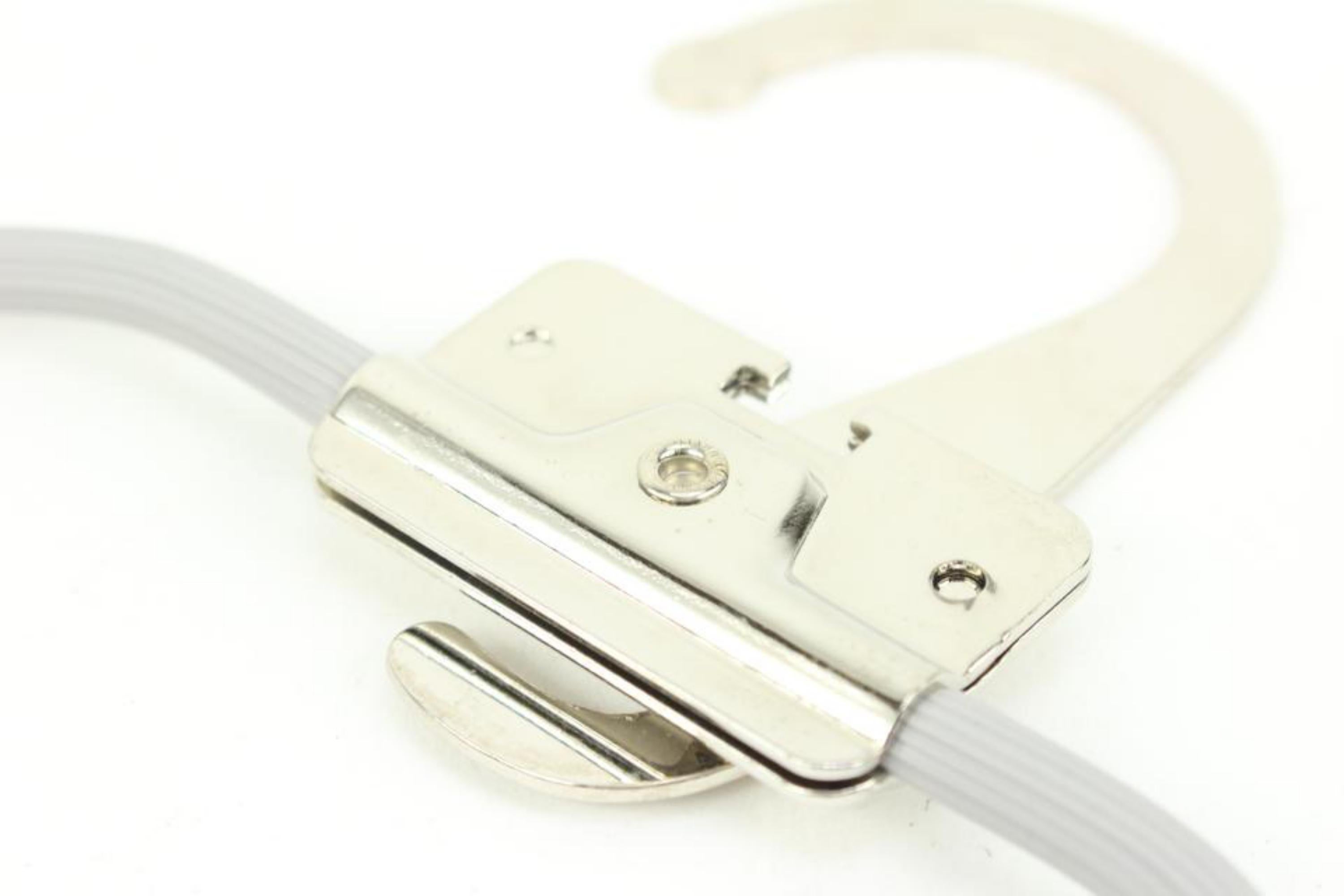 Louis Vuitton Grey x Silver Retractable Hanger 48lk52Measurements: Length:  16.5