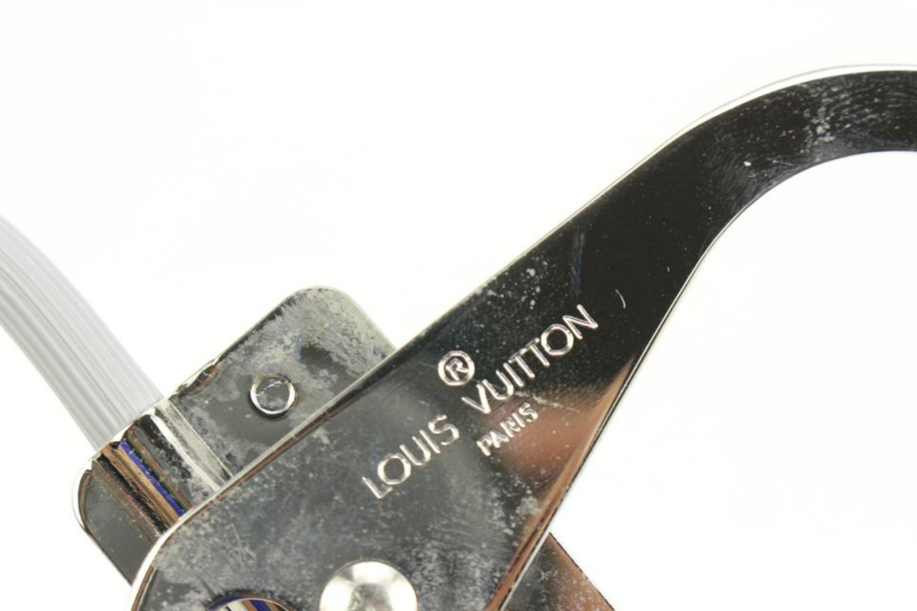 Louis Vuitton Grey x Silver Retractable Hanger 48lv53 For Sale 7