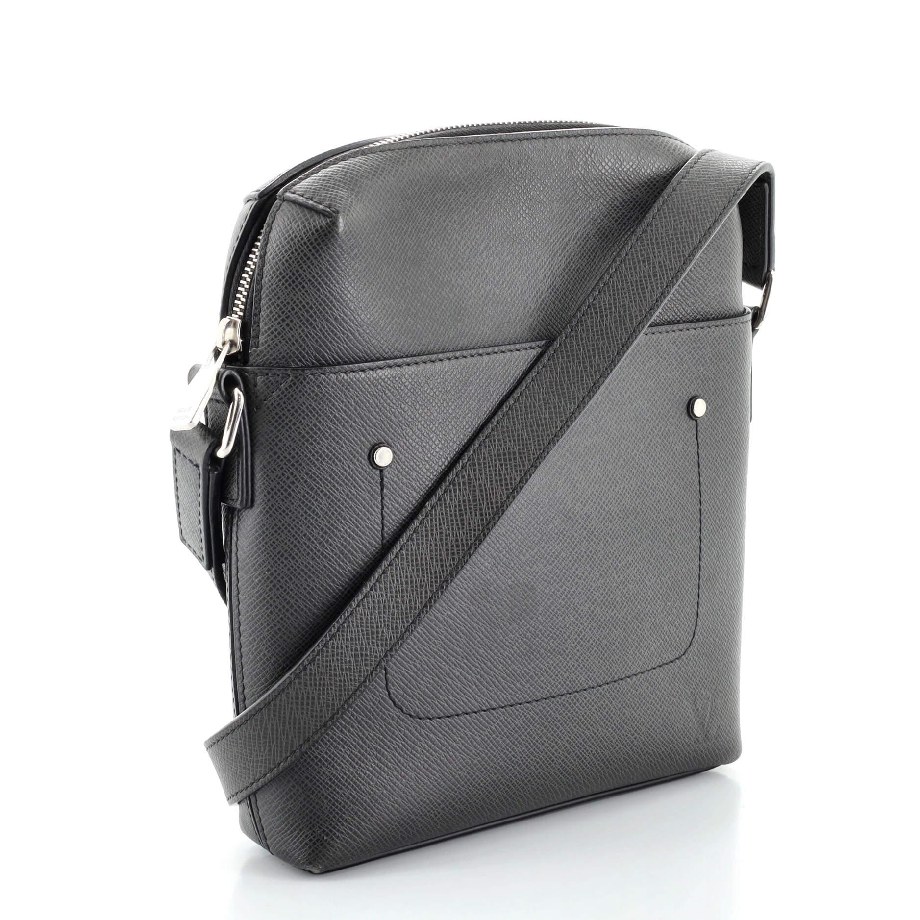 Black Louis Vuitton Grigori Pochette Taiga Leather
